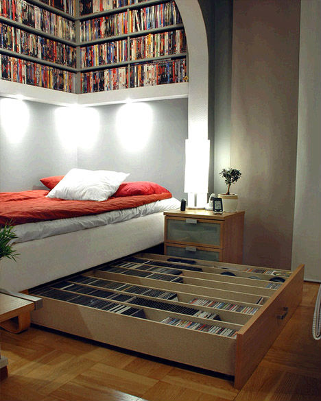 small-spaces-bed-nook