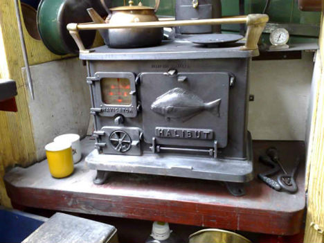 space-saving-wood-stove