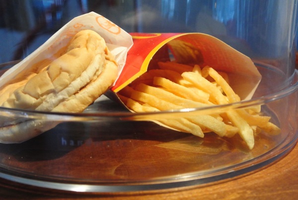 Last McDonalds Burger Fries Iceland 1