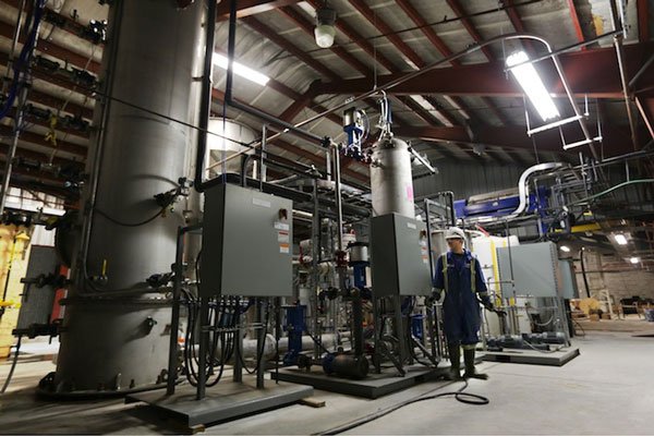 Air, Cleaner: Pilot Plant Economically Captures CO2