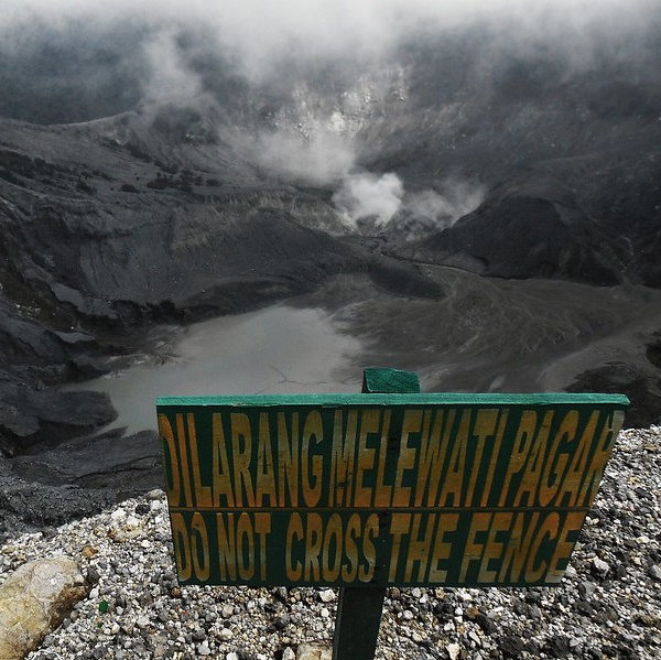 Lava, Hey! 10 Smokin’ Hot Volcano Warning Signs
